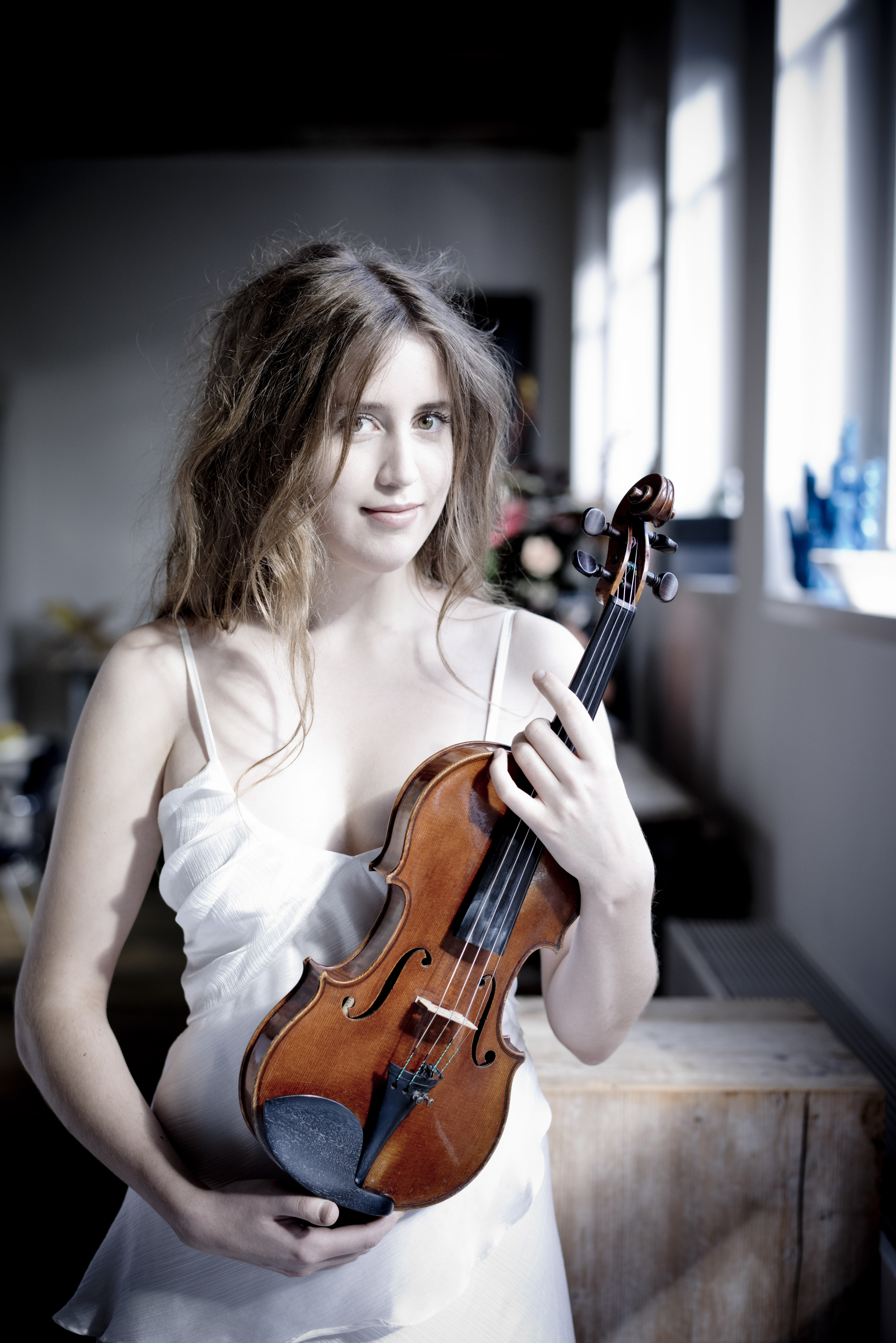 Vilde Frang | Warner Classics